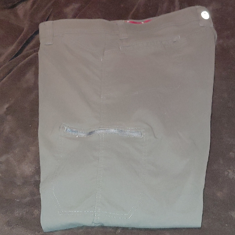 Mens 42 Wrangler